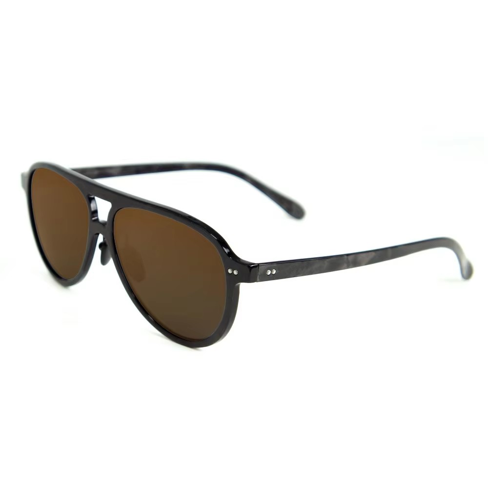 Klasyczne okulary przeciwsłoneczne Aviator z włókna węglowego Klasyczne okulary przeciwsłoneczne Aviator z włókna węglowego